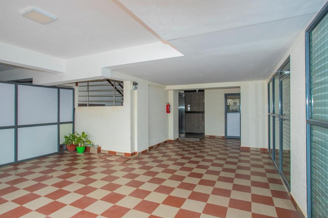 Hotel Oyo 4797 Lulu Hospitality Yelahanka Exterior foto